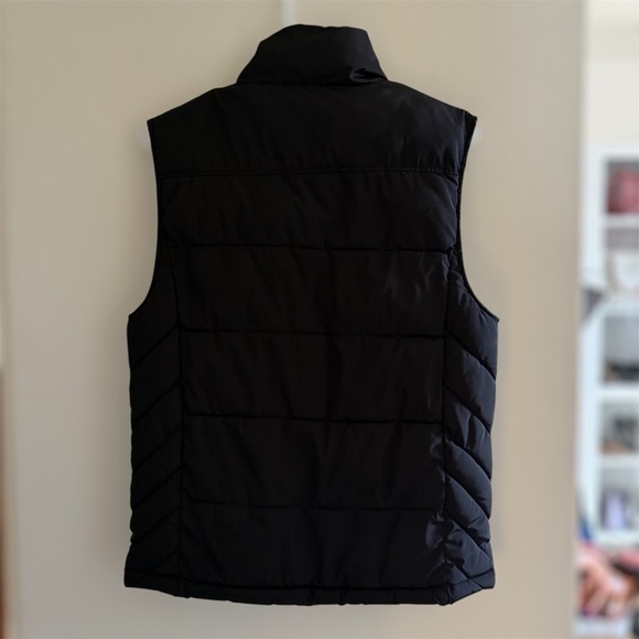 Black Puffer Vest Size Small - Picture 3 of 5